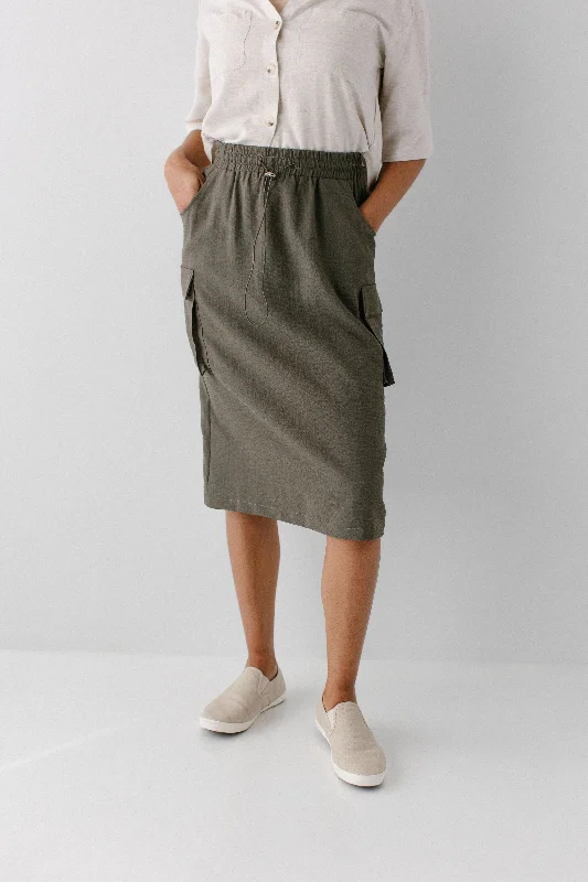 'Leigh' Nylon Cargo Skirt