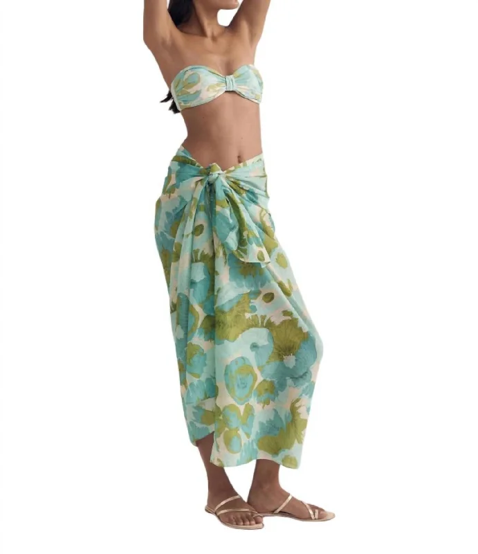 Pareo Skirt In Seychelles