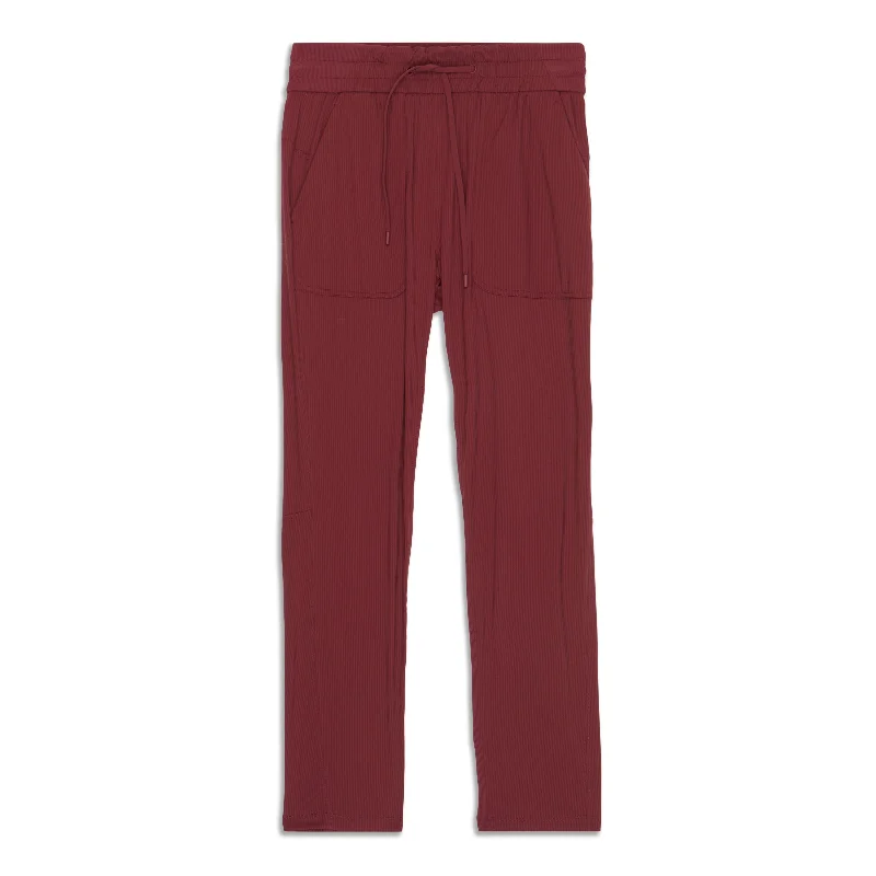 Beyond The Studio Pant Slim - Resale