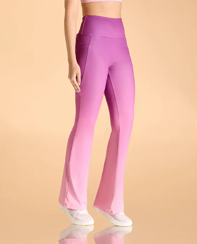 High-Rise Ombre Flare Pants in Second SKN